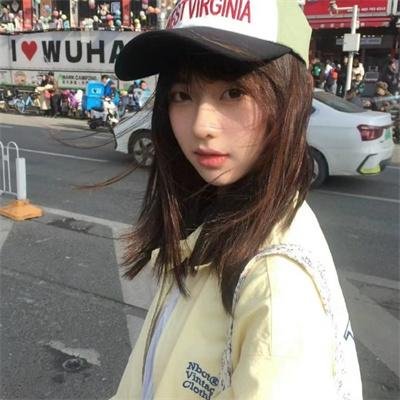 怪诞秀 海报